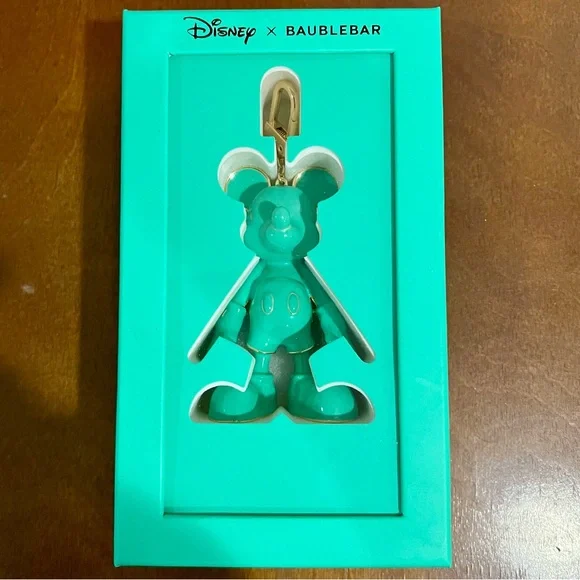 NIB Disney Baublebar Mickey Mouse Enamel Keychain Bag Charm Keyring Green RARE - Picture 1 of 3